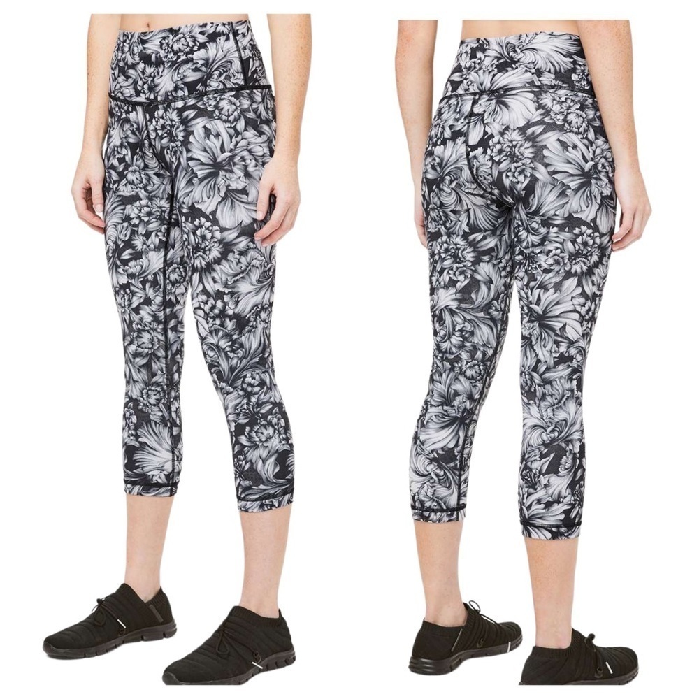 Lululemon Wunder Under Crop high rise leggings luxtreme 21” night garden women 6